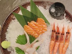 -牛YO寿喜烧·铁板烧和牛火锅自助(市府恒隆店)
