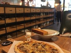 烤牛肉烤盘披萨-I HOLIC艾豪丽披萨(KKone店)