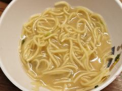 -一兰拉面(新宿中央东口店)
