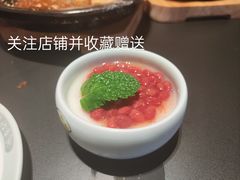 红豆豆花布丁-鸿章小馆·现煲合肥菜(无锡滨湖万达店)