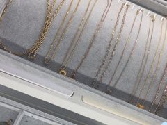 -玉凡奢侈品黄金回收