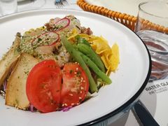 鸡肉大虾鲜蔬波奇碗-西堤牛排(龙德广场店)