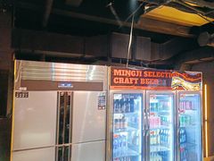 -鸣记脆皮烤鱼·海鲜烤鱼(三八广场店)