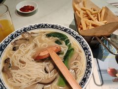 -半秋山西餐厅(襄阳万达店)