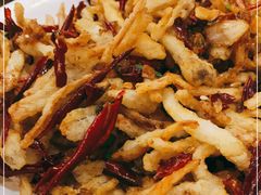 -江城燕子大排档(江汉路步行街店)