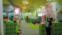 -莫莉幻想儿童乐园(北京丰台永旺店)