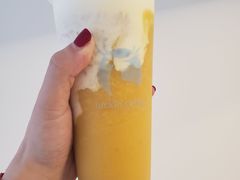 芒芒芝士茉香茶-瑞幸咖啡(东直门枢纽店)
