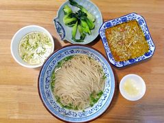 -朱洪元苏式面馆(绿宝广场店)