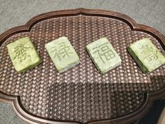 -柒园·三十年创意杭帮菜(龙湖滨江天街店)