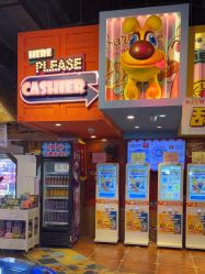 -卡通尼乐园(宝山龙湖天街店)