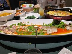 -荷风细雨·中国茶宴(世纪大道店)