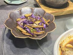 -柒园·三十年创意杭帮菜(龙湖滨江天街店)