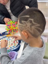 -星咔萌·StarCamo儿童剪发(亦庄中旅亦府店)