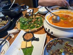 -云海肴·汽锅鸡·云南菜(天山百盛优客店)