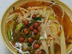-龙香记桂林米粉(东扬威街11号楼店)