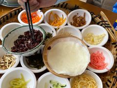 -包整·丝娃娃(一览甲秀楼风景店)