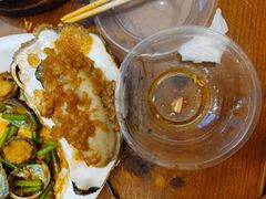 碳烤8两大生蚝-老东镇啤酒屋海鲜加工·蒸汽海鲜·海鲜烧烤(台东店)