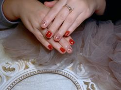 -沫儿·美甲美睫·半永久·皮肤管理