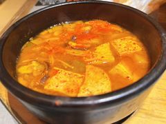 -草家酱蟹炭火烤肉店(珲春南路一店)