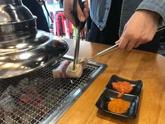 -肉甲韩国木炭烤肉(新壹街1店)