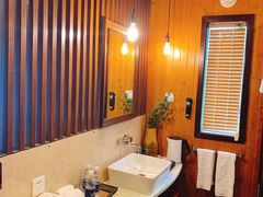 -三峡国际房车露营地(G348店)