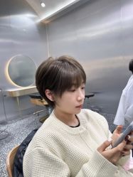 -Tloml salon
