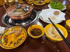 -银同牦牛肉火锅