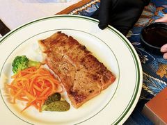 -圣彼得堡观江俄餐厅(中央大街黑金冠店)