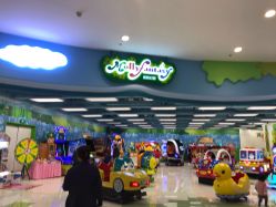 -莫莉幻想儿童乐园(郑州丹尼斯三天地店)