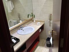 -兴芮温泉度假区