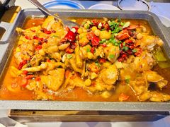 口味牛蛙-俏湘厨•地道湘菜(北洼路店)