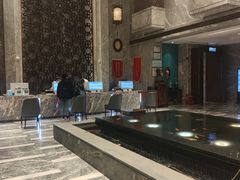 -弘安丽水温泉酒店