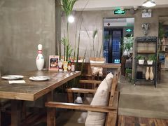 大堂-HIGH FIVE哈福手工汉堡(桂林路店)