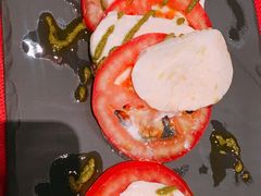 -恰餐厅及酒吧 CHAR Bar & Grill (北京丽都皇冠假日店)