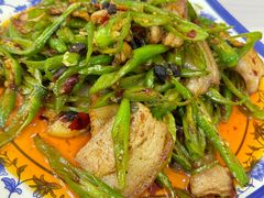 青椒回锅肉-聚福源·特色川菜馆·烤羊排