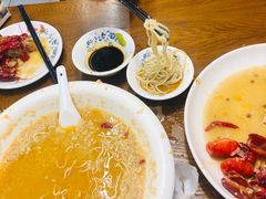 -虾女王·龙虾·烧烤(龙江店)
