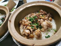 田鸡瑶柱煲仔饭-红星光发煲仔饭(文海店)