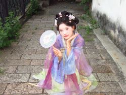 -一揽芳华汉服旗袍体验馆(拙政园店)