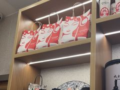 -霸王茶姬(正佳广场店)