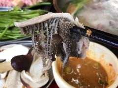 -老石黑山羊毛驴肉火锅(金凯广场店)