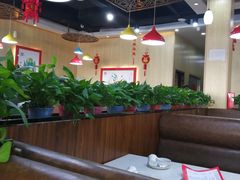 大堂-槐店王婆大虾(长江道店)