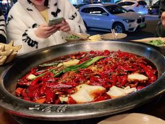 -黄潇洒老火锅(九眼桥宏济巷店)