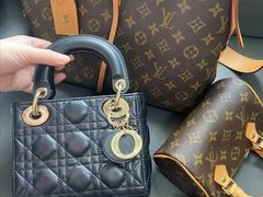 -妃鱼奢侈品回收寄卖(太古汇店)