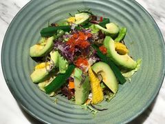 墨西哥牛油果沙拉-月下料理(楷林IFC店)