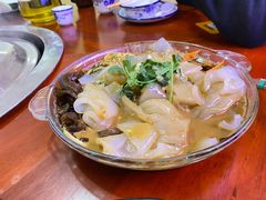 -巧婆婆特色东北菜·铁锅炖