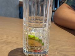 -必胜客(航洋国际店)