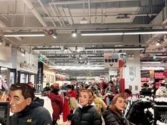 -首创奥特莱斯(西安店)