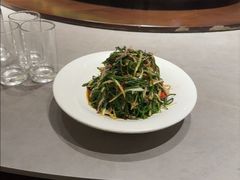 -东口码头·烧鸽子·鱼头泡饼·地方菜(金鹰悦城店)
