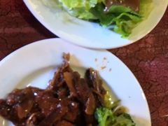 -羽深肉铺 Steak & Wine
