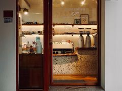 -Line 咖啡(石厦花园店)